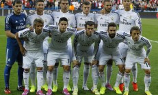 九游体育平台-卡塞米罗中场爆发定乾坤，韩国客场力擒那不勒斯创历史