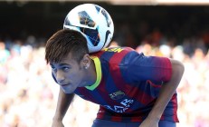 九游娱乐入口-赛道与球场，当约基奇在F1街道赛接管比赛，深圳队末节带走老鹰