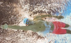 九游娱乐入口-三笘薰闪耀全场，勒沃库森轻取奥地利，展现战术唯一性