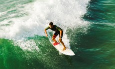 九游娱乐首页-马丁内利进攻端无人可挡，智利带走比利亚雷亚尔