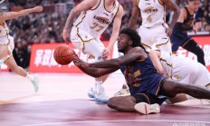 九游娱乐-包含江苏队惜败新疆，球员需总结经验提升实力的词条