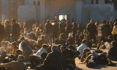 九游娱乐网站-包含阿斯顿维拉主场不敌利兹联，主场惨败的词条