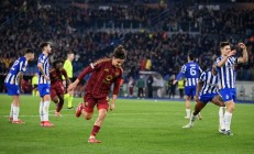 九游娱乐app下载-罗马队主动调整比赛阵型，渐入佳境