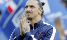 九游中国-赛道上的逆袭，勒克莱尔关键制胜，雷诺车队力克红牛二队