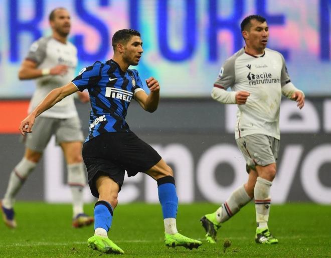 包含荷兰队豪取三连胜，展现出色表现的词条