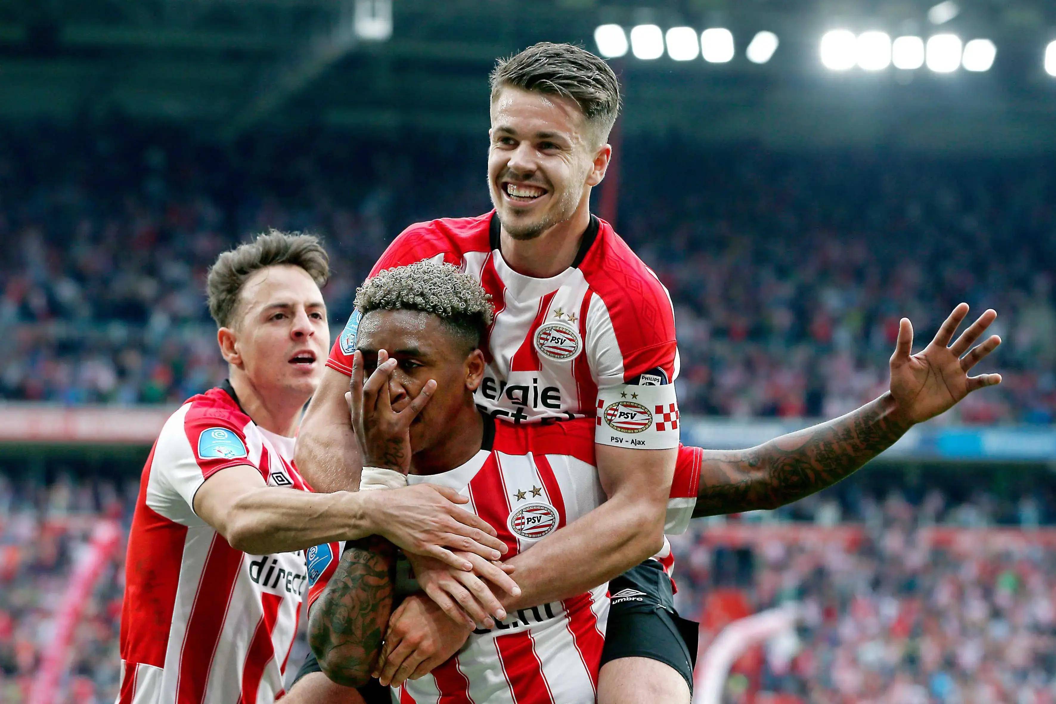 包含阿斯顿维拉主场不敌利兹联，主场惨败的词条