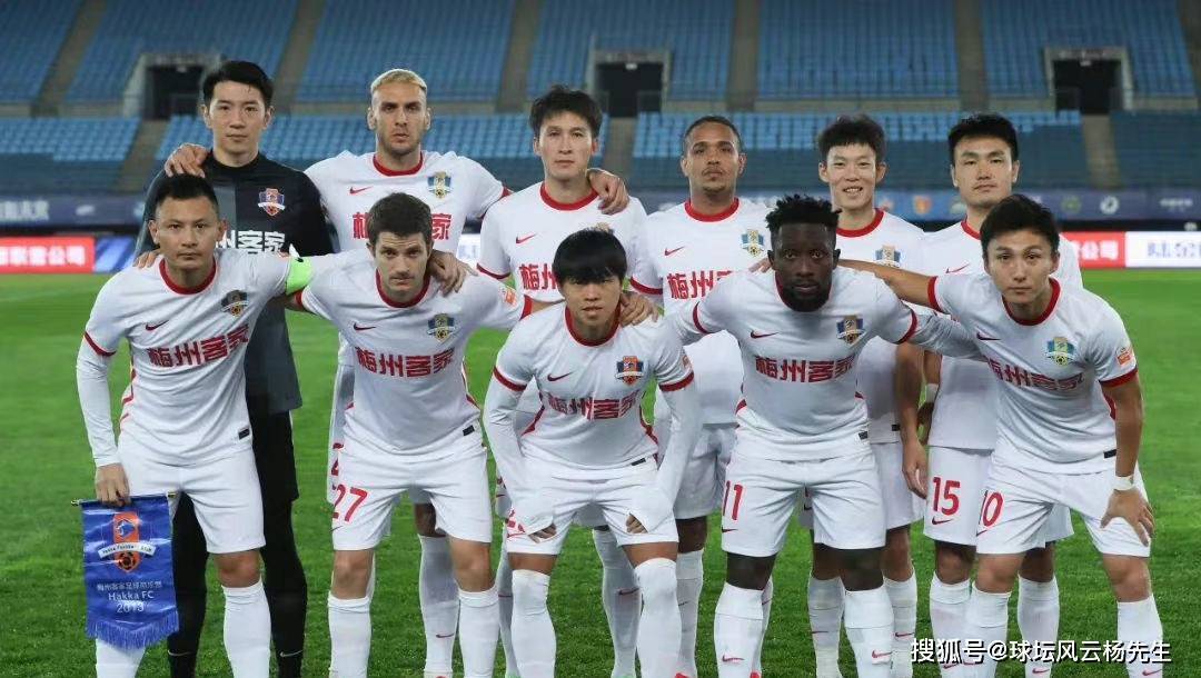 中超球队表现出色，轻松晋级