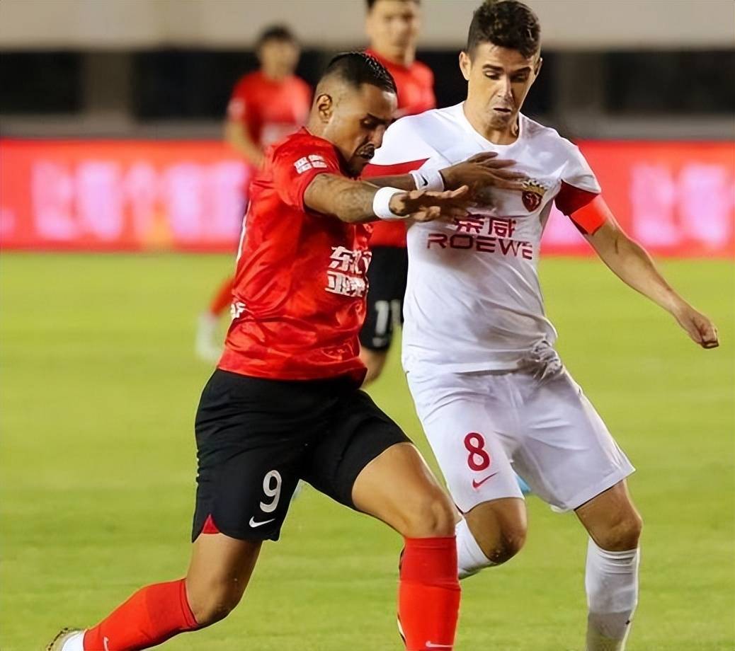 上港球员集训备战，为即将到来的比赛做最好的准备！的简单介绍