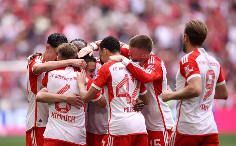 拜仁慕尼黑队展现强劲实力,横扫对手 拜仁慕尼黑队展现强劲实力,横扫对手