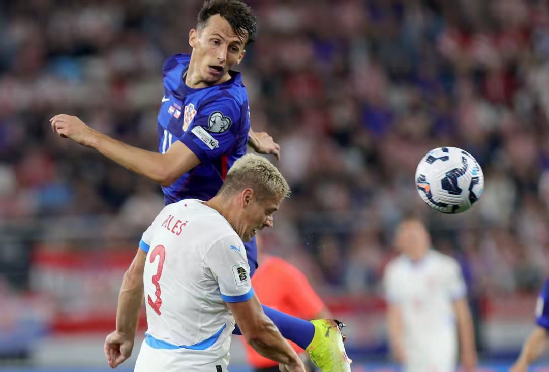 关于切尔西逆转克罗地亚,苏亚雷斯制霸全场的信息 关于切尔西逆转克罗地亚,苏亚雷斯制霸全场的信息