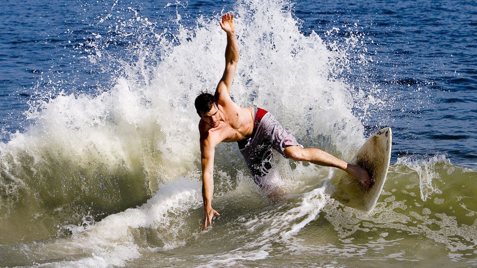 血战东北虎，福克斯末节封神，凯尔特人鏖战吉林惊险过关